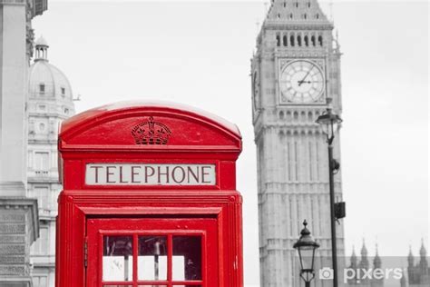 Zahnuli jste za roh a narazili jste na telefoní budku, ale ne tak obyčejnou, díky téhle se muzete dostat na ministerstvo kouzel. Fototapeta Červené telefonní budky a Big Ben v Londýně ...