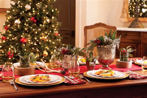 Load up your plate with these southern soul food recipes, and prepare to enjoy the holiday with friends and family. Easy and Elegant Christmas Dinner Menu - Taste of the South