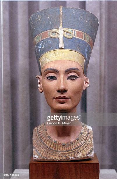 Nefertiti Bust Queen Foto E Immagini Stock Getty Images
