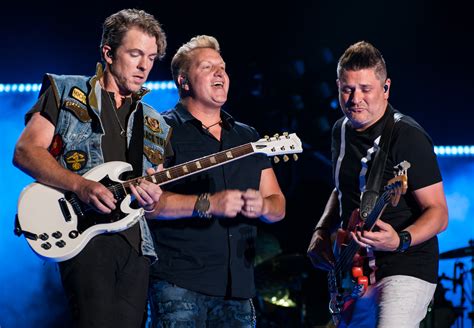 Rascal Flatts Tap Dan Shay Carly Pearce For Back To Us Tour Sounds
