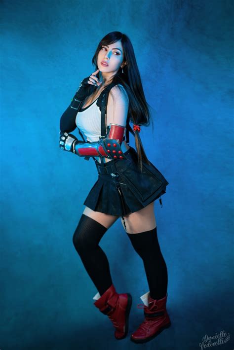 Danielle Vedovelli Tifa Set 2 Cosplay World