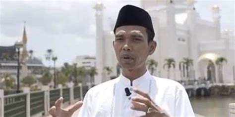 Teks Ceramah Singkat Abdul Somad Terbaru - Kumpulan Referensi Teks Pidato