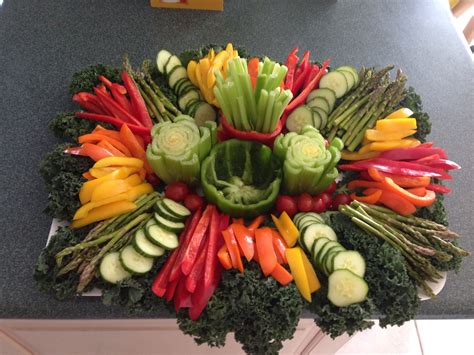 Easy And Pretty Veggie Platter Use Rectangle Tray Border With Kale Remove Stems Use Any