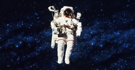 How Women Deal With Their Periods In Space Huffpost