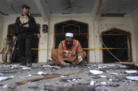 Taliban Attack Pakistan Shiite Mosque In Peshawar Cbs News