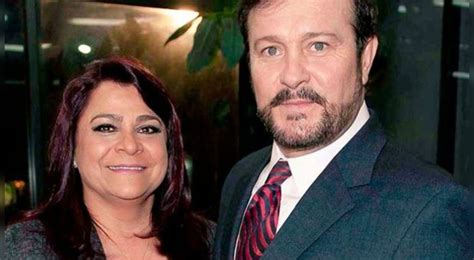 ¡arturo Peniche Se Reconcilió Con Su Esposa Y Celebran 39 Años De Casados