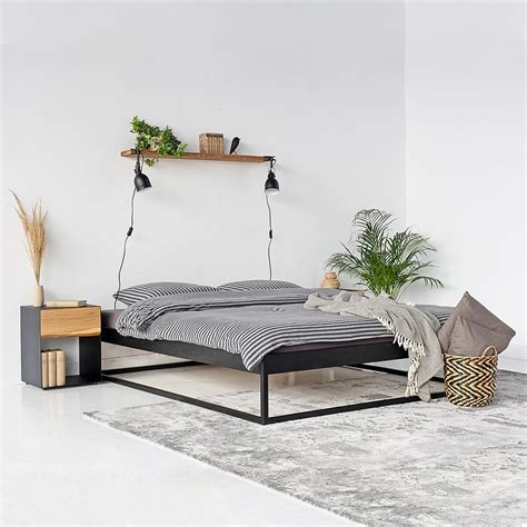 Modernes schwebebett lika in dunklem graphit und schlammeiche nachbildung. SIMPLEX Das moderne Bett ohne Kopfteil 180x200 in 2020 ...