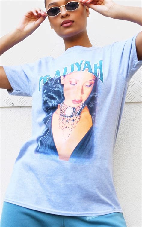 Grey Aaliyah Printed T Shirt Tops Prettylittlething Ksa