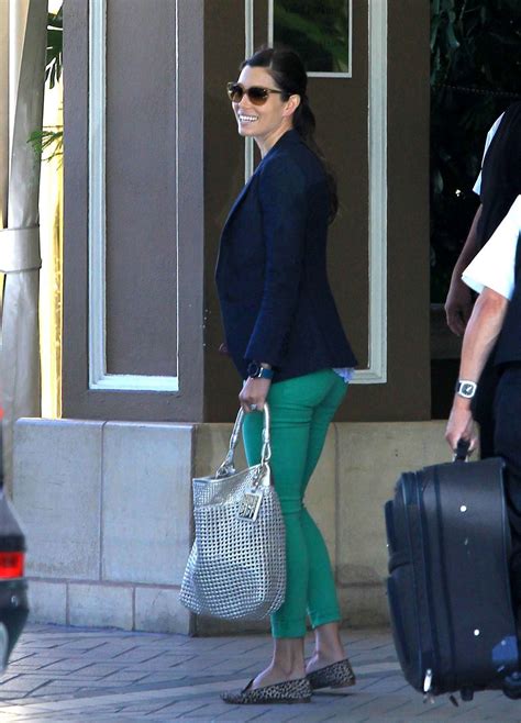 Jessica Biel In Tight Green Jeans At The Four Seasons In Beverly