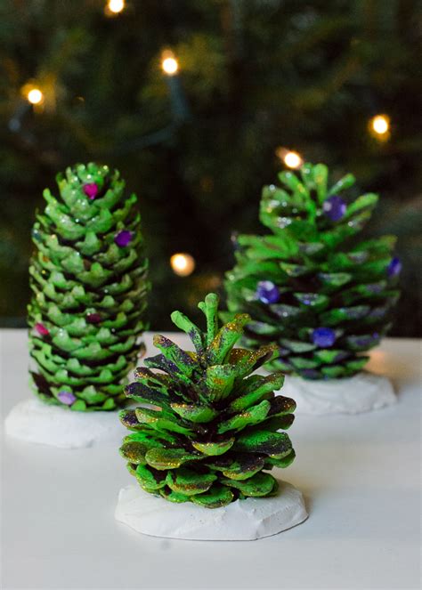 Natural Christmas Decorations Pine Cone Trees Growing