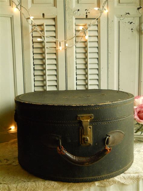 Circa 1920s Canvas Covered Suitcase Or Travel Hat Box Etsy Vintage