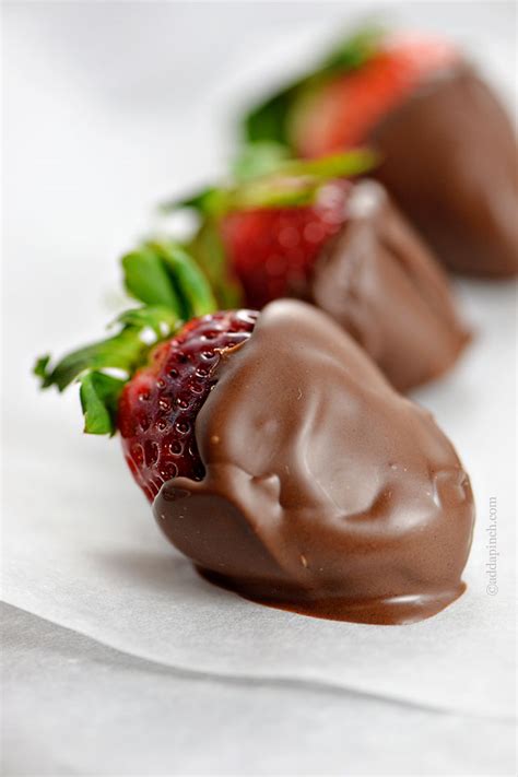 Chocolate Covered Strawberries Recipe Add A Pinch Furilia Entertainment