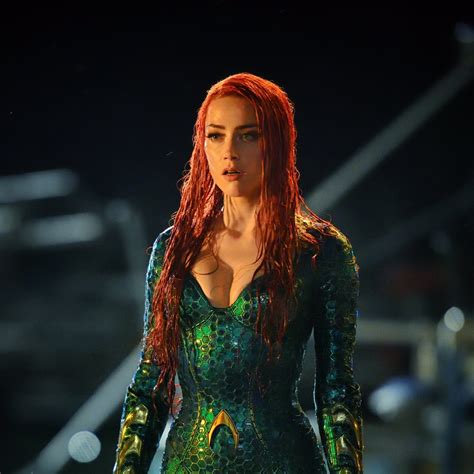 Amber Heard xuất hiện chớp nhoáng trong trailer Aquaman 2 sau làn