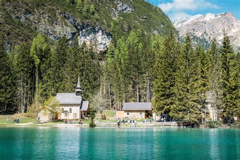Lago Di Braies Tips For Visiting This Beautiful Lake Dolomites