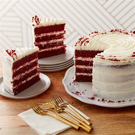 I was looking for a deep, rich flavor and a tender, moist crumb with a sweet creamy cream cheese frosting. Red Velvet Cocoa Cake Recipe | Wilton
