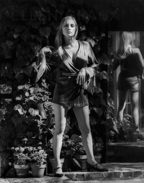 sharon tate photographed by ellen graham 1968 sharon tate tate actresses