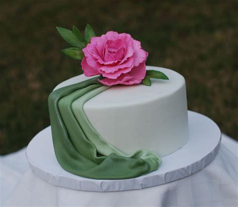 Weitere ideen zu kuchen mit fondant, tortendeko, kuchen. Torte dekorieren Fondant Ideen | Ideen.Top