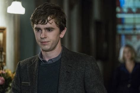 First Look Rihannas Guest Arc Continues On March 27 Bates Motel