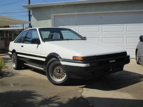 Find ae86 at the best price. 1984 Toyota Sprinter Trueno AE86 for sale: photos ...
