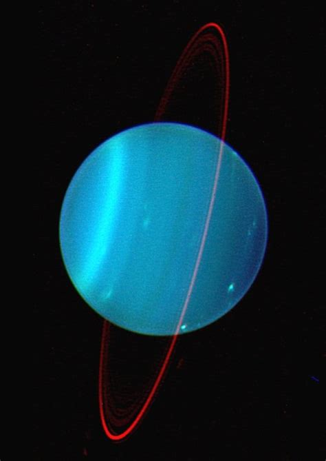 Uranus has at least 27 moons identified to date. Wieso Uranus auf der Seite liegt - wissenschaft.de
