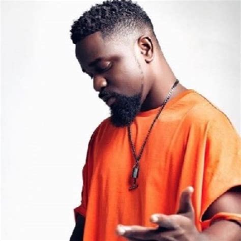 Dubbed best of stonebwoy mixtape 2020, the mixtape features the bhim nation general, stonebwoy. DOWNLOAD MP3 : Sarkodie - No Coiling (KMT Remix ...