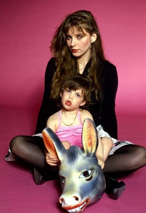 Bebe Buell And Liv Tyler Photographed By Marcia Resnick In 1980 タイラー