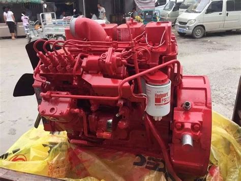 Dongfeng Small 4 Cylinder Diesel Engines For Trucks Lightweight
