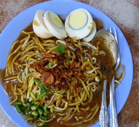 Indonesian Food Recipes Mie Rebus Medan Indonesian Boiled Noodles With Shrimp Gravy Vizu Review