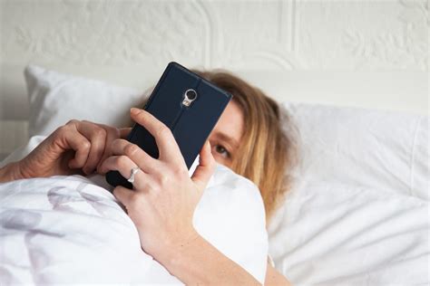 this week in sex can sexting help your relationship