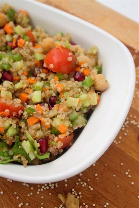 Quinoa Salad With Chickpeas Earthly Superfood