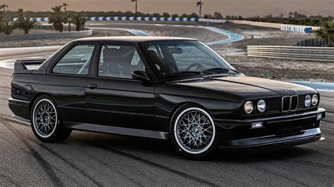 Bmw e30 touring bmw e30 coupe bmw e30 325 bmw 325 bmw e30 convertible bmw design bmw vintage bmw sport custom chevy trucks. Car And Classic Bmw E30 - BLOG OTOMOTIF KEREN
