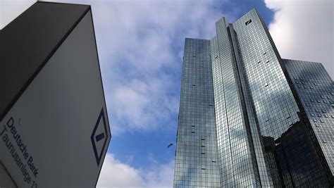 Deutsche Bank shares plunge to 24-year low | The Week UK