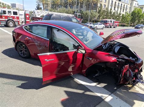 Another Tesla Model 3 Crash Proves It Is The Safest Car Ever Built