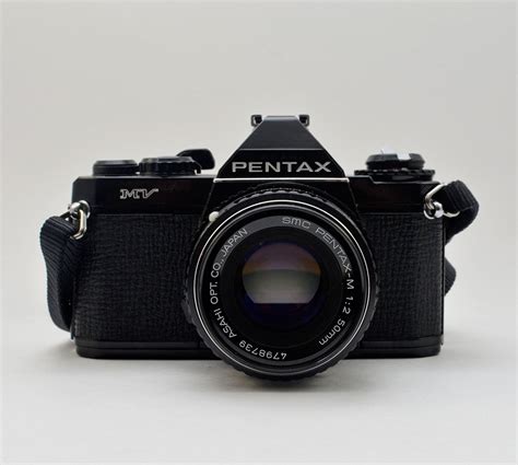 Pentax Mv Black Body 35mm Slr Camera W Smc Pentax M F20 50mm Lens
