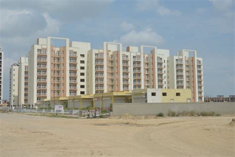 Sector 77 In Faridabad Overview Rating Reviews Rates And Trends