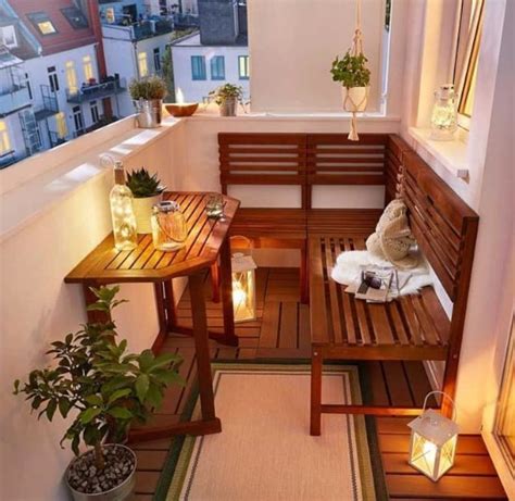 lingkar warna  desain inspiratif balkon rumah minimalis  taman