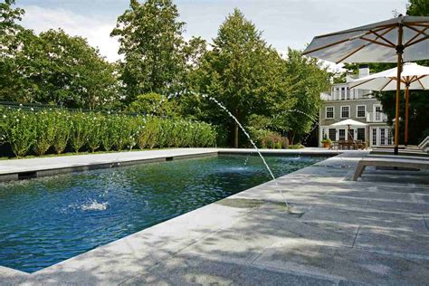 50 Spectacular Swimming Pool Water Features