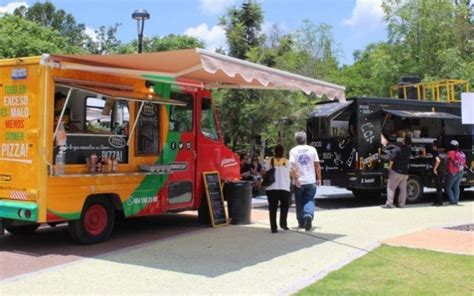 Whether you want to order breakfast, lunch, dinner, or a snack, uber eats makes it easy to discover new and nearby places to eat in santa rosa. HORA DE OPINION - Se habilitaron los "food trucks" en ...