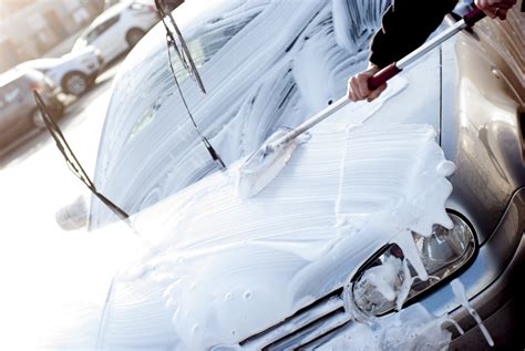 Cleaning Car Car Body Repairs Derbycar Body Repairs Derby