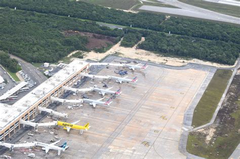 Which Airport Is Best To Fly In Cancun