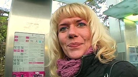 Video Sexter Media Julie Skyhigh Streetcasting In Deutschland Telegraph