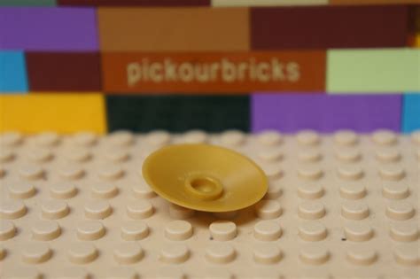 Lego 93059 Pearl Gold Conical Asian Hat For Sensei Wu Minifigure ~pickourbricks