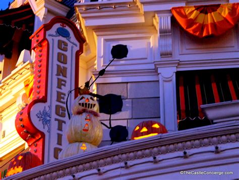 Main Street Confectionery Halloween Wdw The Castle Concierge