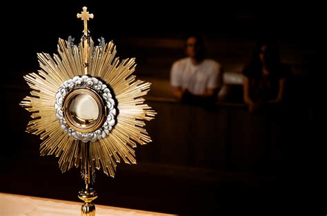 Reflections And Ruminations Adoration Of The Exposed Blessed Sacrament