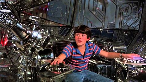 Davey (joey cramer) goes into the woods looking for his little brother one evening in 1978. '80s Alien-Abduction Adventure Flight of the Navigator Is ...