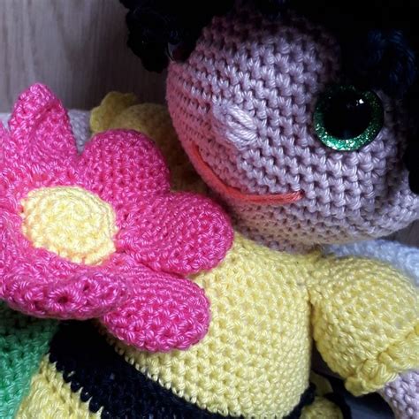 Bij Livia Haakpatroon Gratis Van Danis Creaties Crochetaddict