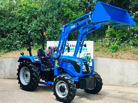 New Solis 50 4wd Compact Tractor With 5500 Loader Blacktrac Compact