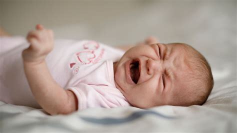 Why is my baby not sleeping through night? Newborn sleep: what to expect | Raising Children Network