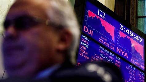 Wall Street Cerró Con Fuertes Pérdidas El Dow Jones Bajó Un 291 Y Es La Peor Víspera De