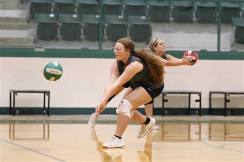 Photos Early Bangs Volleyball Practice Brownwood News